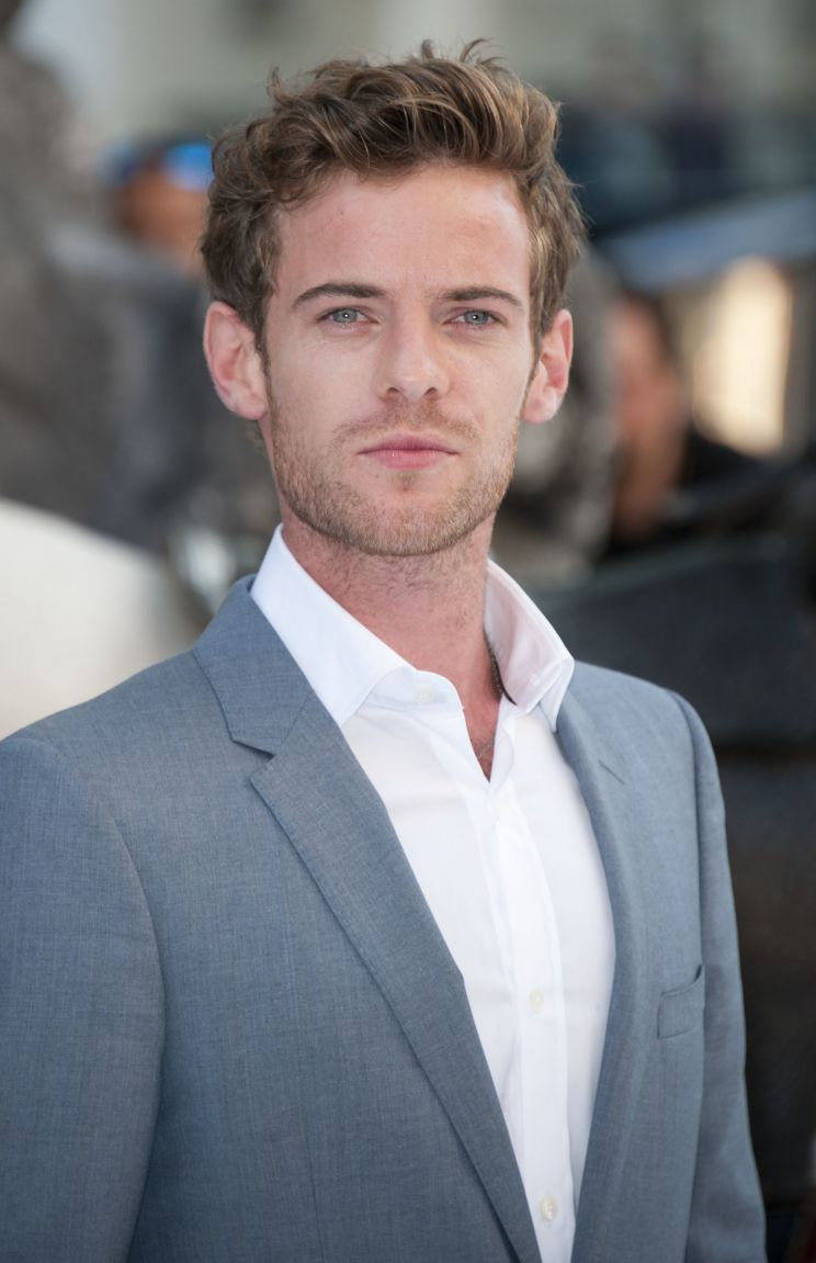 Harry Treadaway