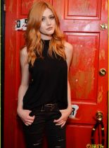 Hassie Harrison #1268736 picture (Portrait Medium)