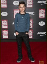 Hayden Byerly #479422 picture (Portrait Medium)