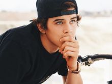 Hayes Grier