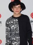 Hayes Grier