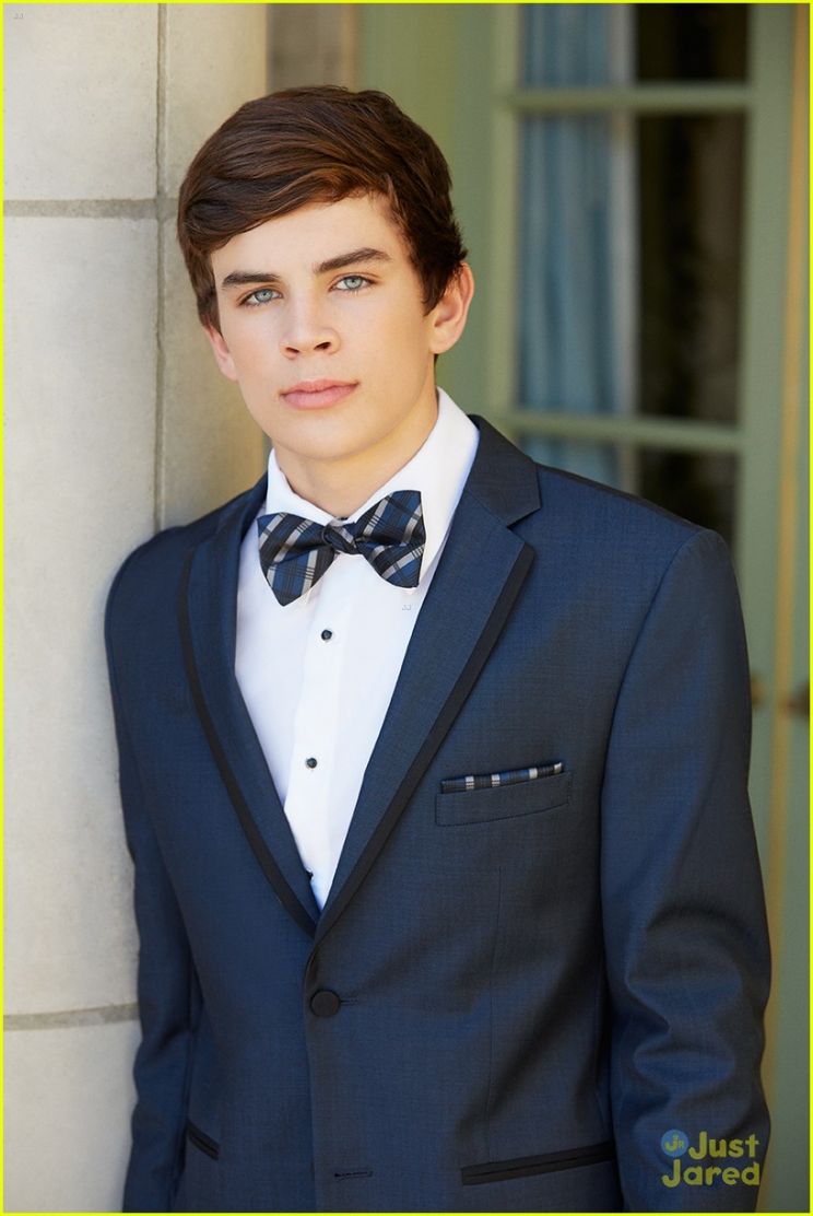 Hayes Grier