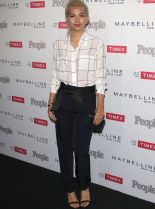 Hayley Kiyoko photo