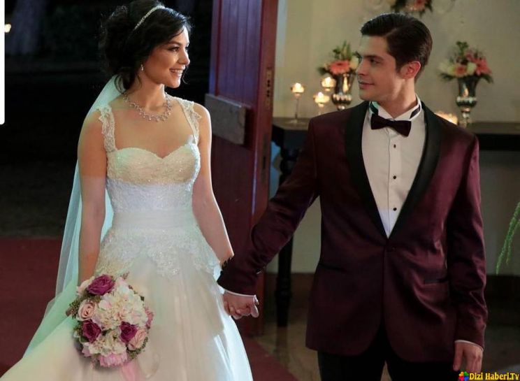Hazal Filiz Küçükköse