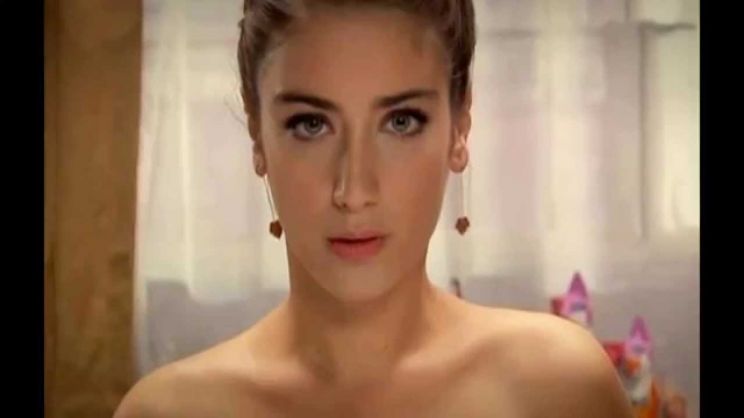 Hazal Kaya