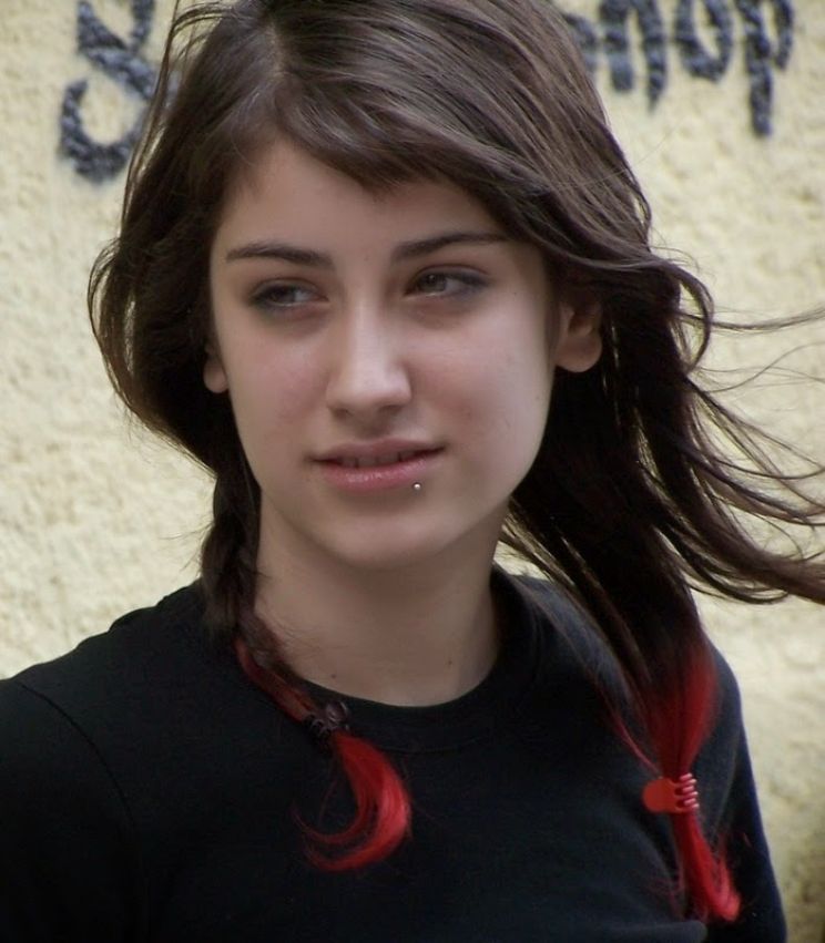 Hazal Kaya