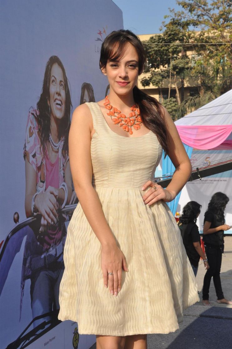 Hazel Keech