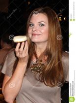 Heather Tom