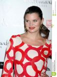 Heather Tom