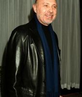 Hector Elizondo