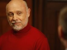 Hector Elizondo