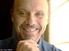 Hector Elizondo