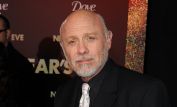 Hector Elizondo