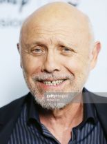 Hector Elizondo