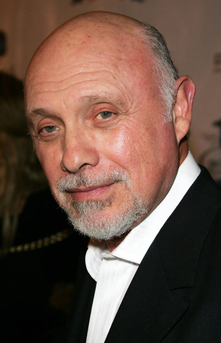 Hector Elizondo