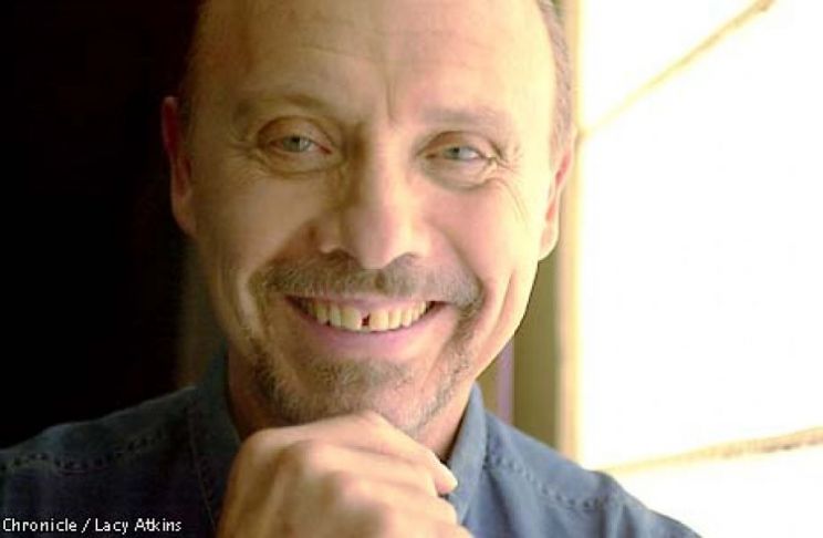 Hector Elizondo