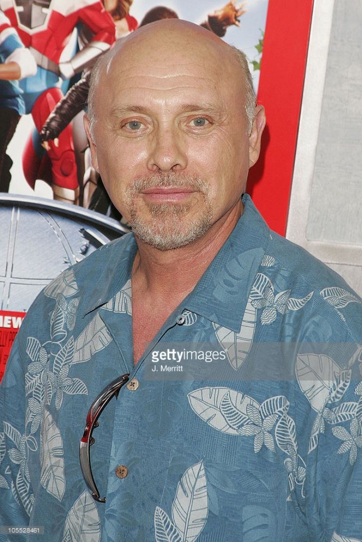 Hector Elizondo