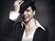 Helen Schneider