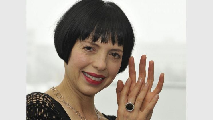 Helen Schneider