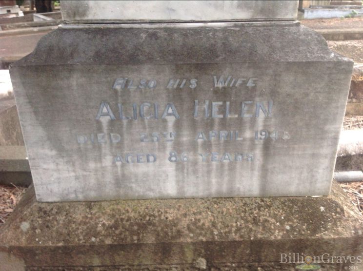 Helen Wagner