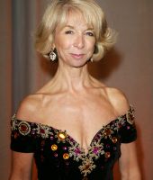 Helen Worth