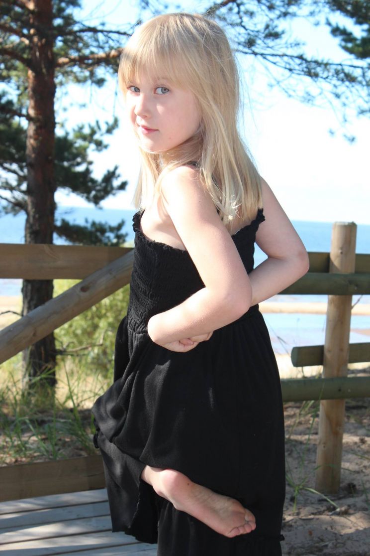 Helena-Reet Ennet