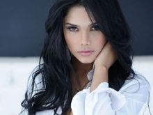Hélène Cardona