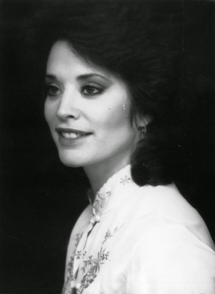 Hélène Cardona