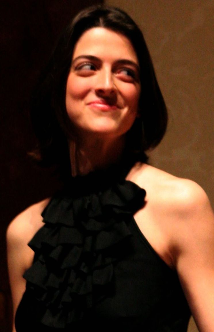 Hélène Cardona