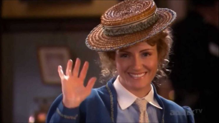 Helene Joy
