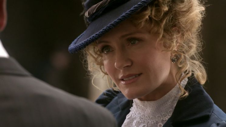 Helene Joy