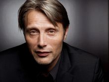 Henning Mikkelsen photo