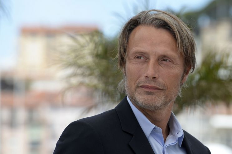 Henning Mikkelsen