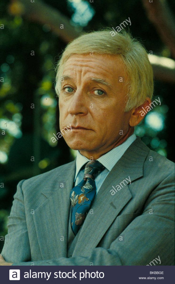 Henry Gibson