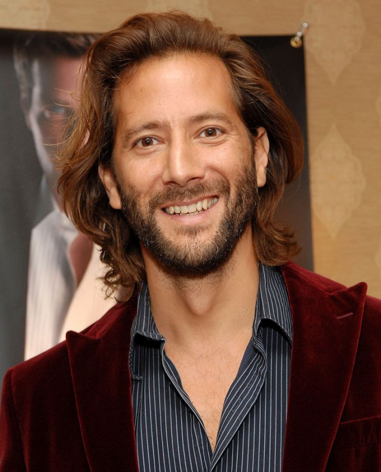 Henry Ian Cusick