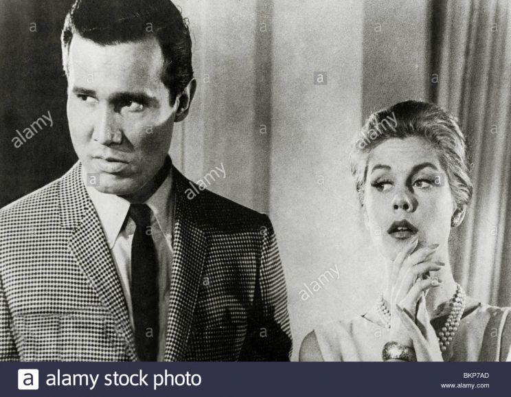 Henry Silva