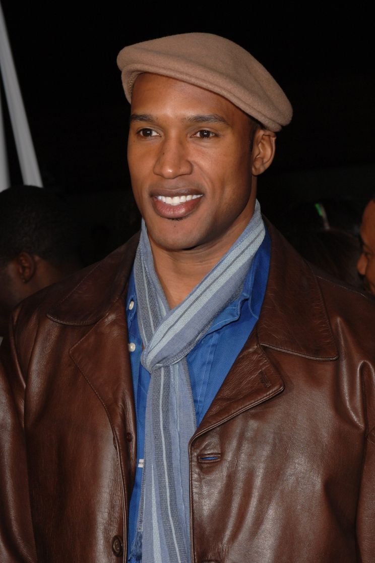Henry Simmons
