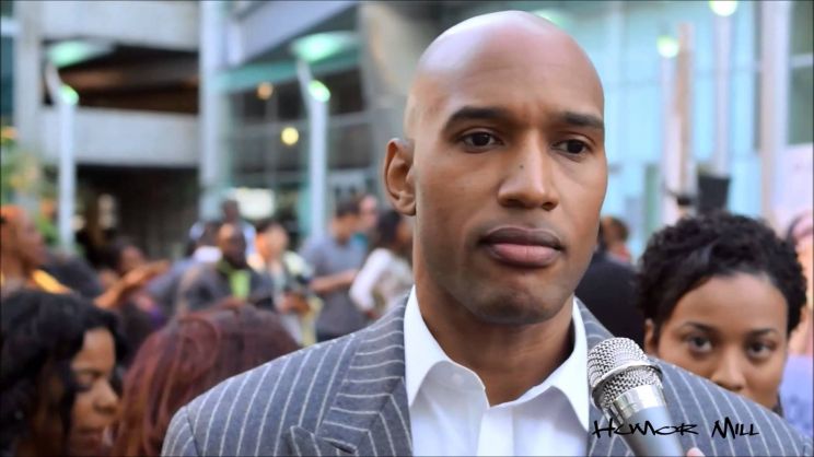 Henry Simmons