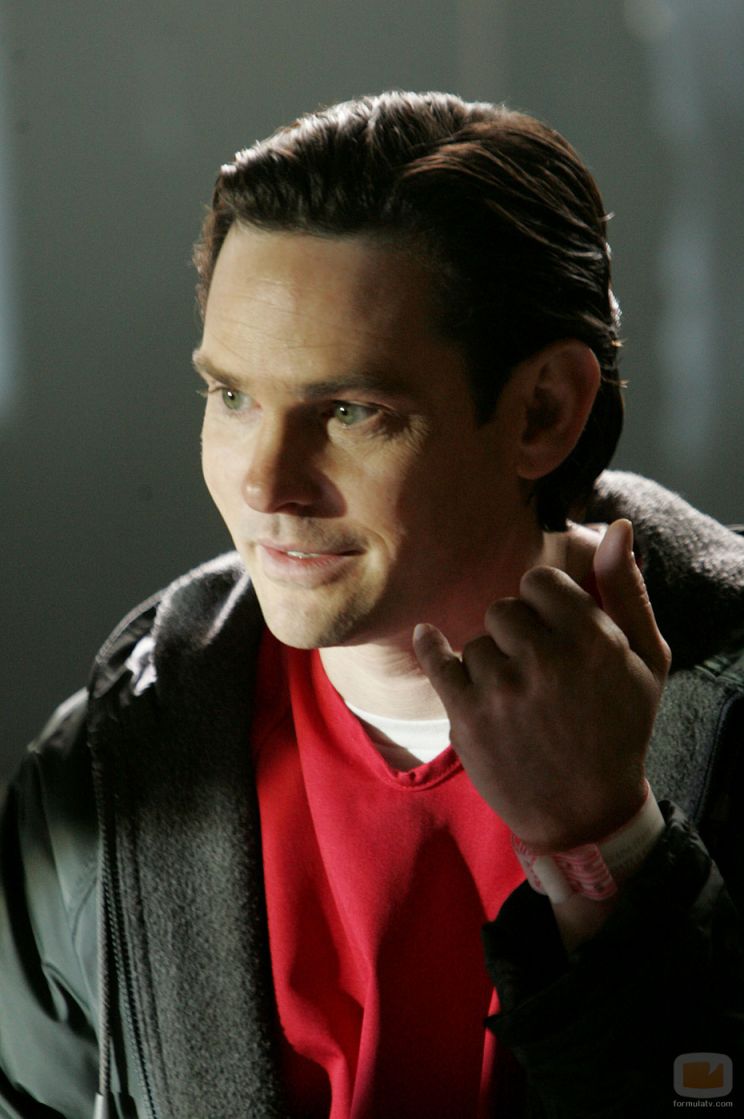 Henry Thomas
