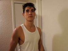 Henry Zaga