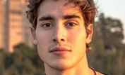 Henry Zaga