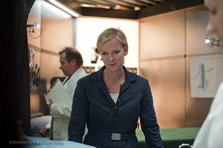 Hermione Norris