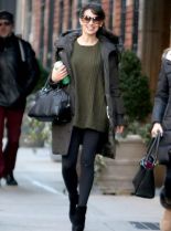 Hilaria Baldwin photo