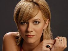 Hilarie Burton