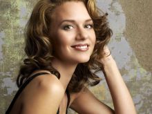 Hilarie Burton
