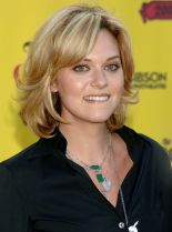 Hilarie Burton photo