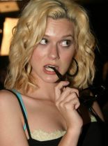 Hilarie Burton