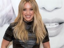 Hilary Duff #94984 picture (Landscape Medium)
