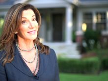 Hilary Farr photo