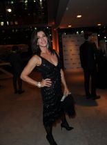 Hilary Farr